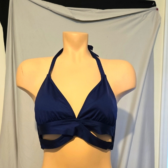 Kona Sol Navy Peek A Boo Triangle Bikini Top. Large - Picture 1 of 6